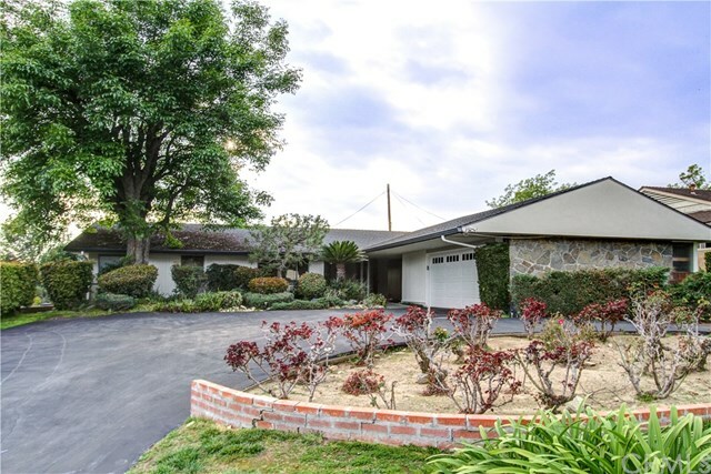 Property Photo:  1827 Anita Crest Drive  CA 91006 