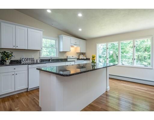 Property Photo:  6 Birch Hill Road  MA 01606 