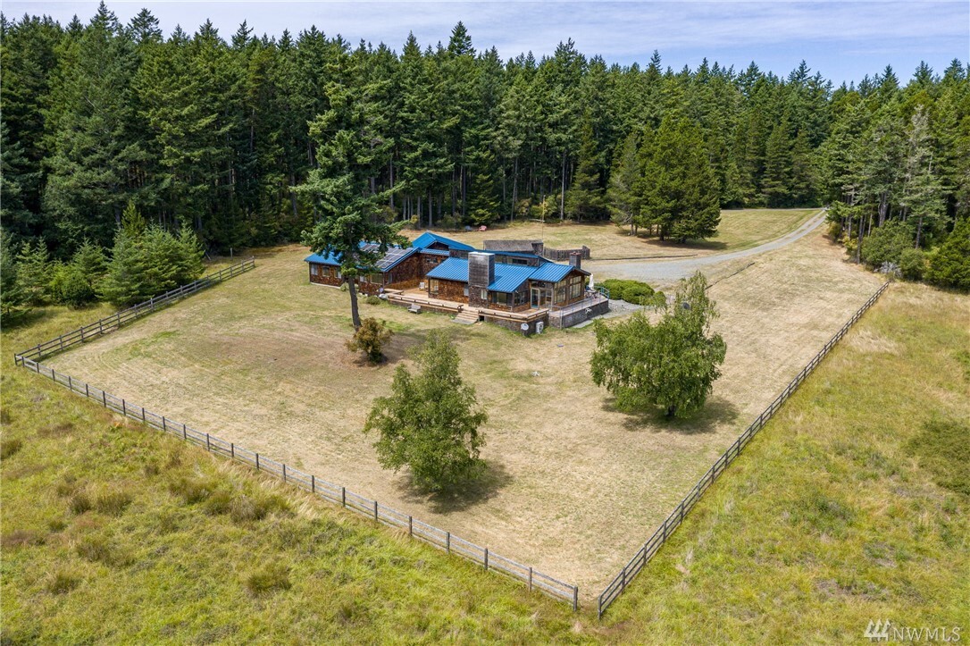 Property Photo: 75 Gloria Lane WA 98261