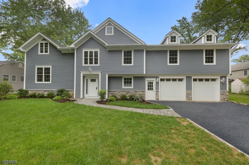 Property Photo:  2129 Meadow View Rd  NJ 07076 