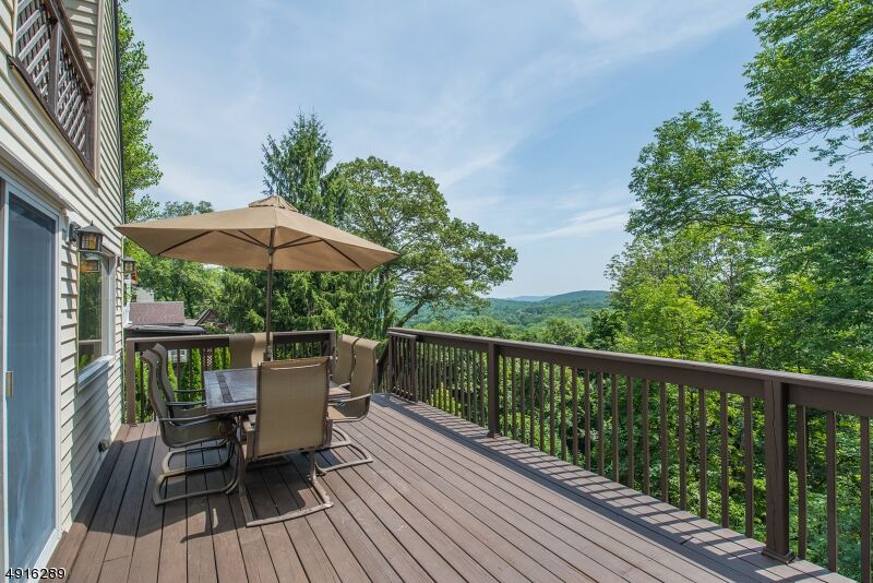 Property Photo:  35 Cliff Trl  NJ 07405 