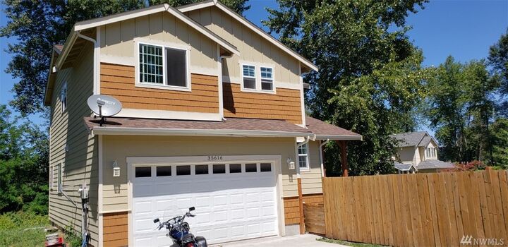 Property Photo:  35616 94th Ave SE  WA 98558 