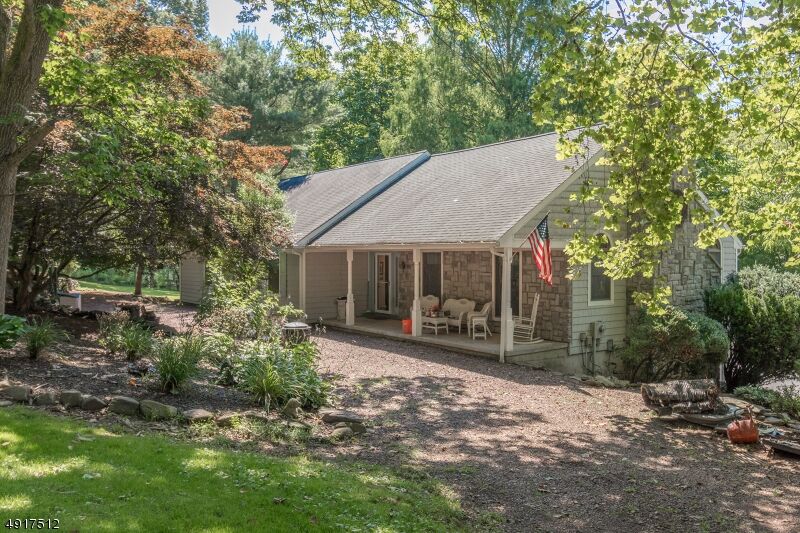 Property Photo: 18 Lower Kingtown Rd NJ 08867