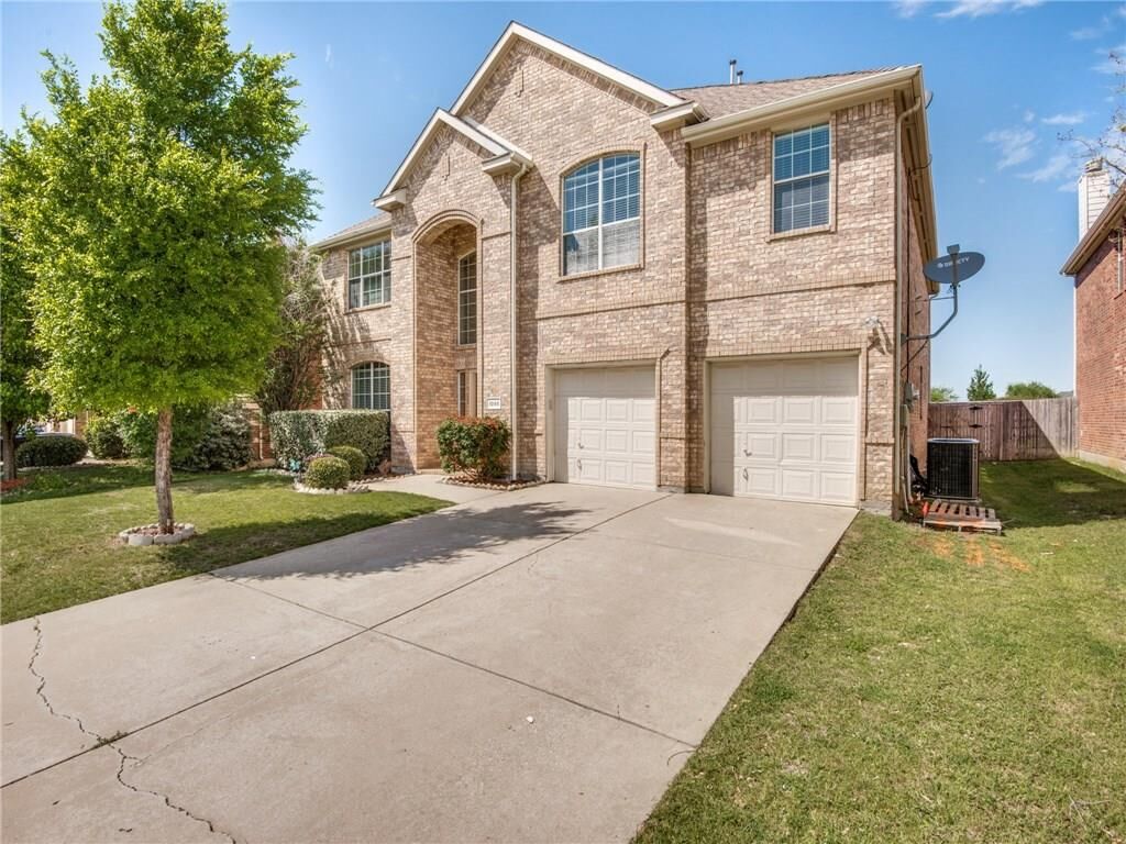 Property Photo: 1098 Pelican Drive TX 75033