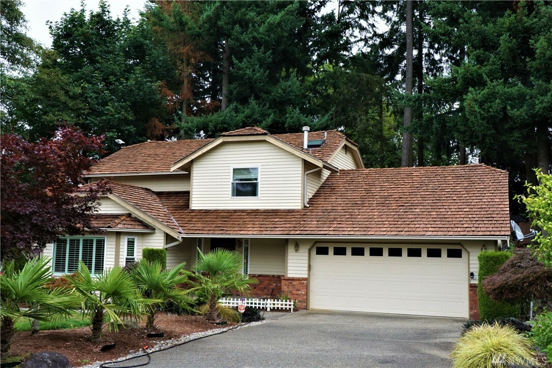 Property Photo:  1124 SW 322nd St  WA 98023 