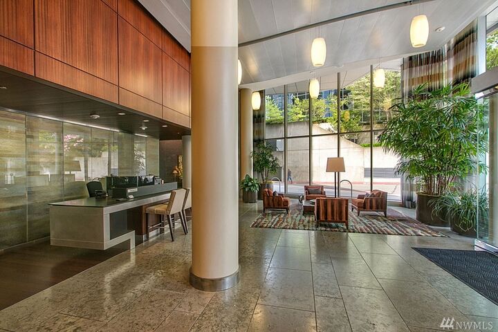 Property Photo:  500 106th Avenue NE 1205  WA 98004 