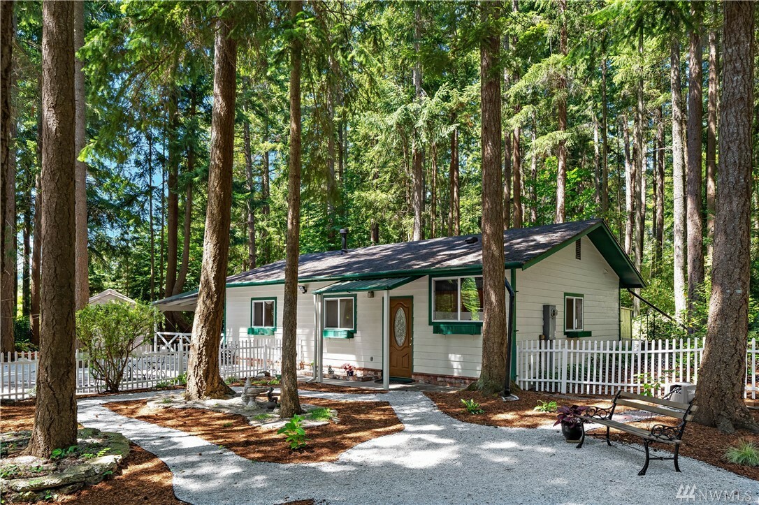 Property Photo:  365 Durr Rd  WA 98282 