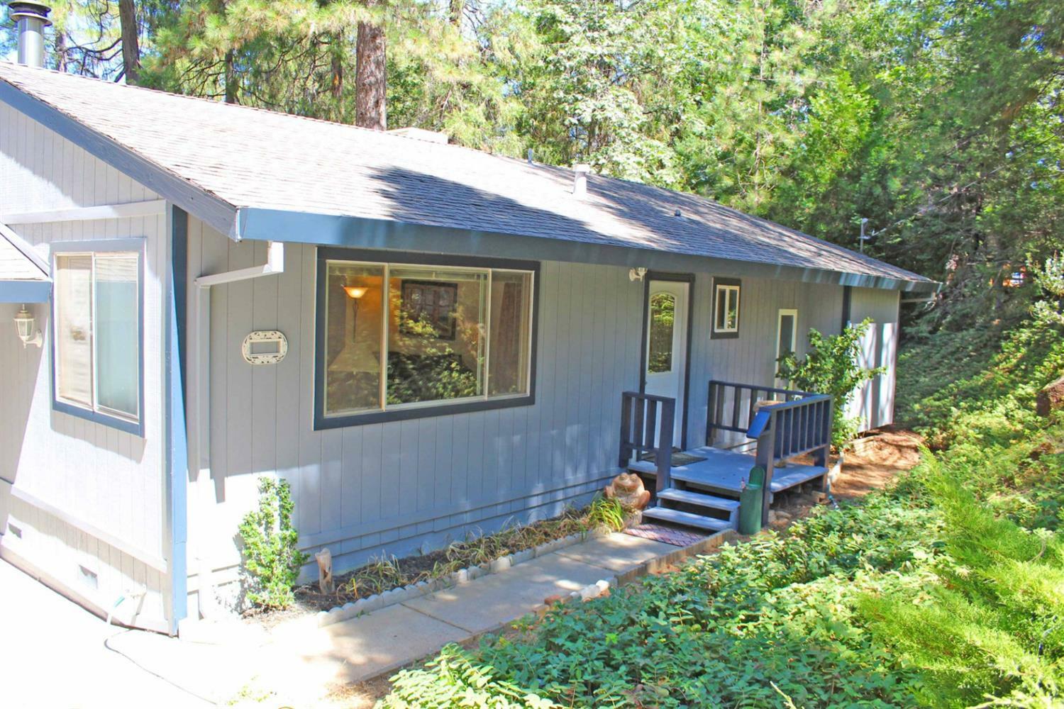 Property Photo:  15252 Pammy Way  CA 95949 