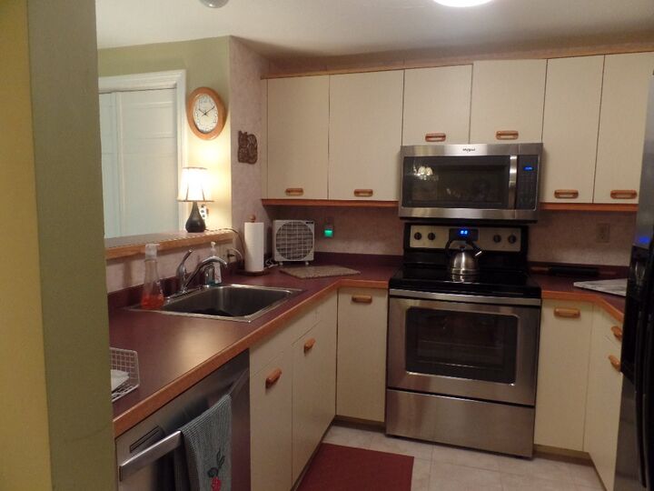 Property Photo: 2 N. Browning Court NH 03275