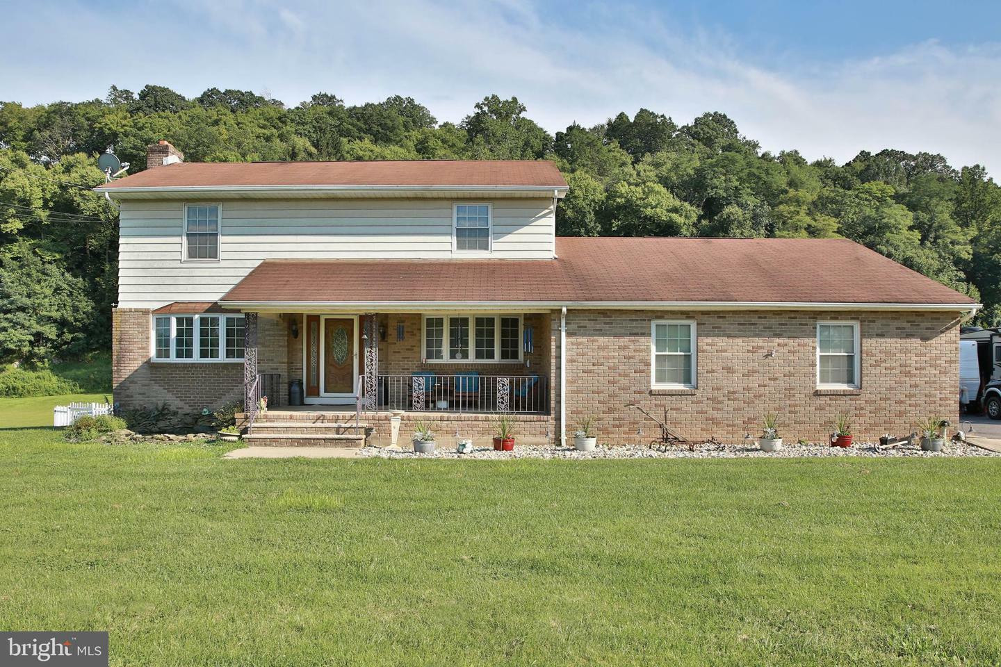 Property Photo:  294 County Road 519  NJ 07823 