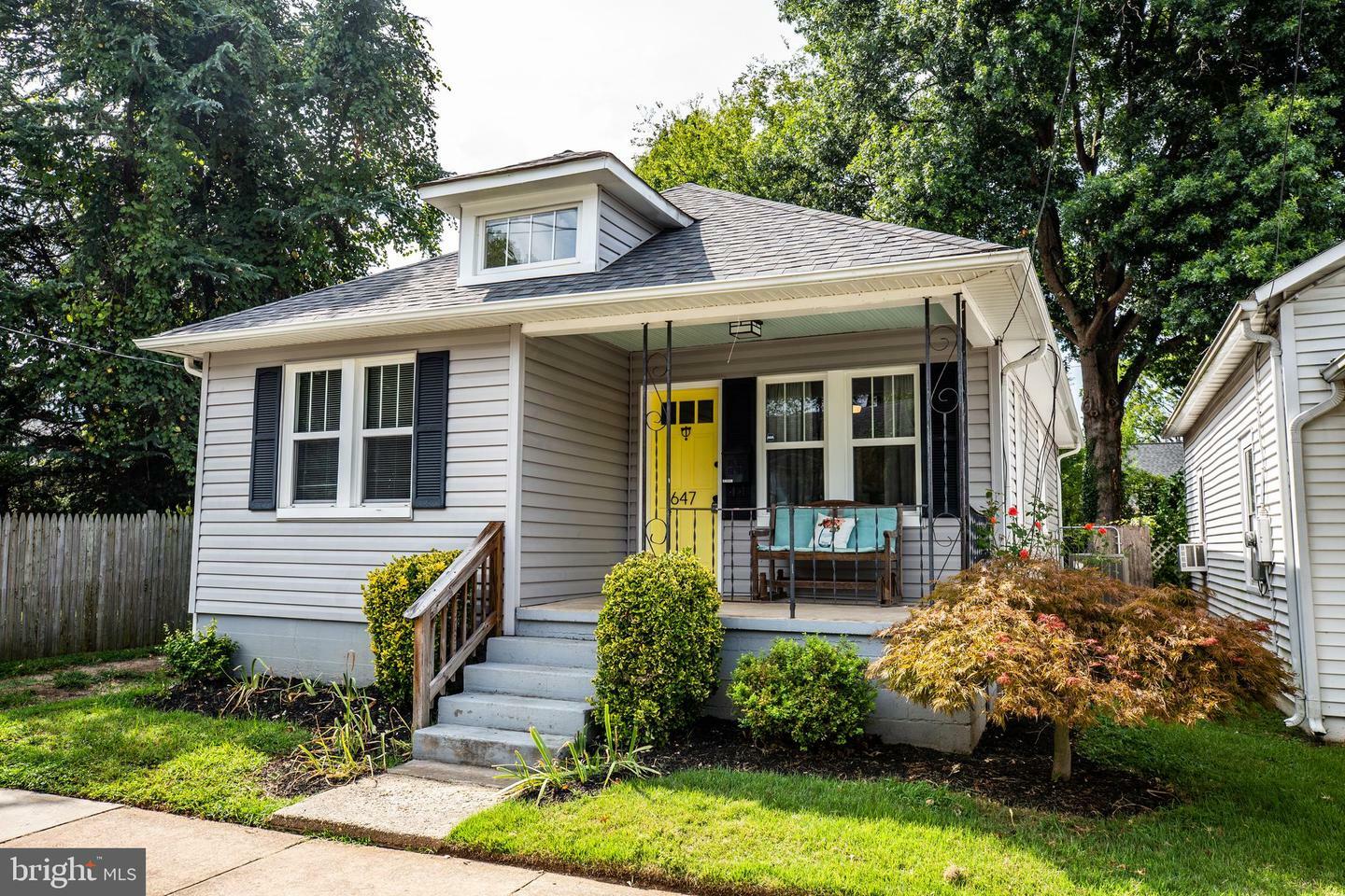 Property Photo:  647 Maury Street  VA 22401 