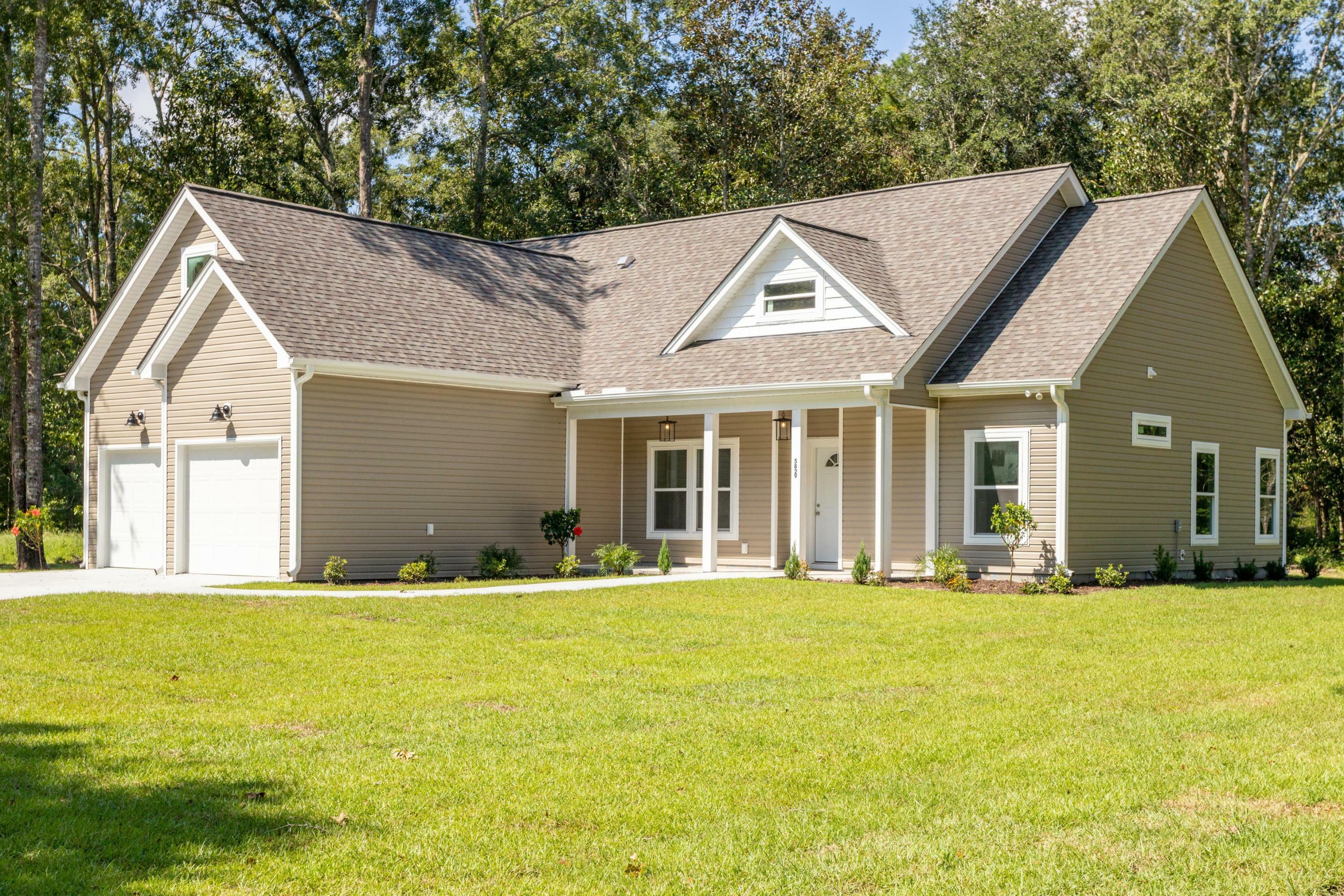 Property Photo: 5829 Yellow Dog Road SC 29470