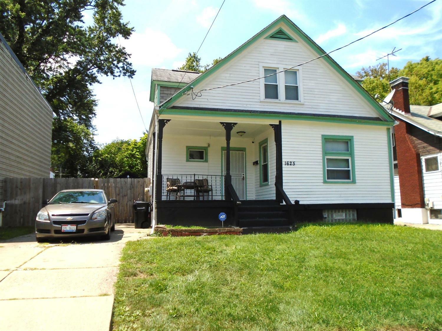 Property Photo:  1625 First Avenue  OH 45205 