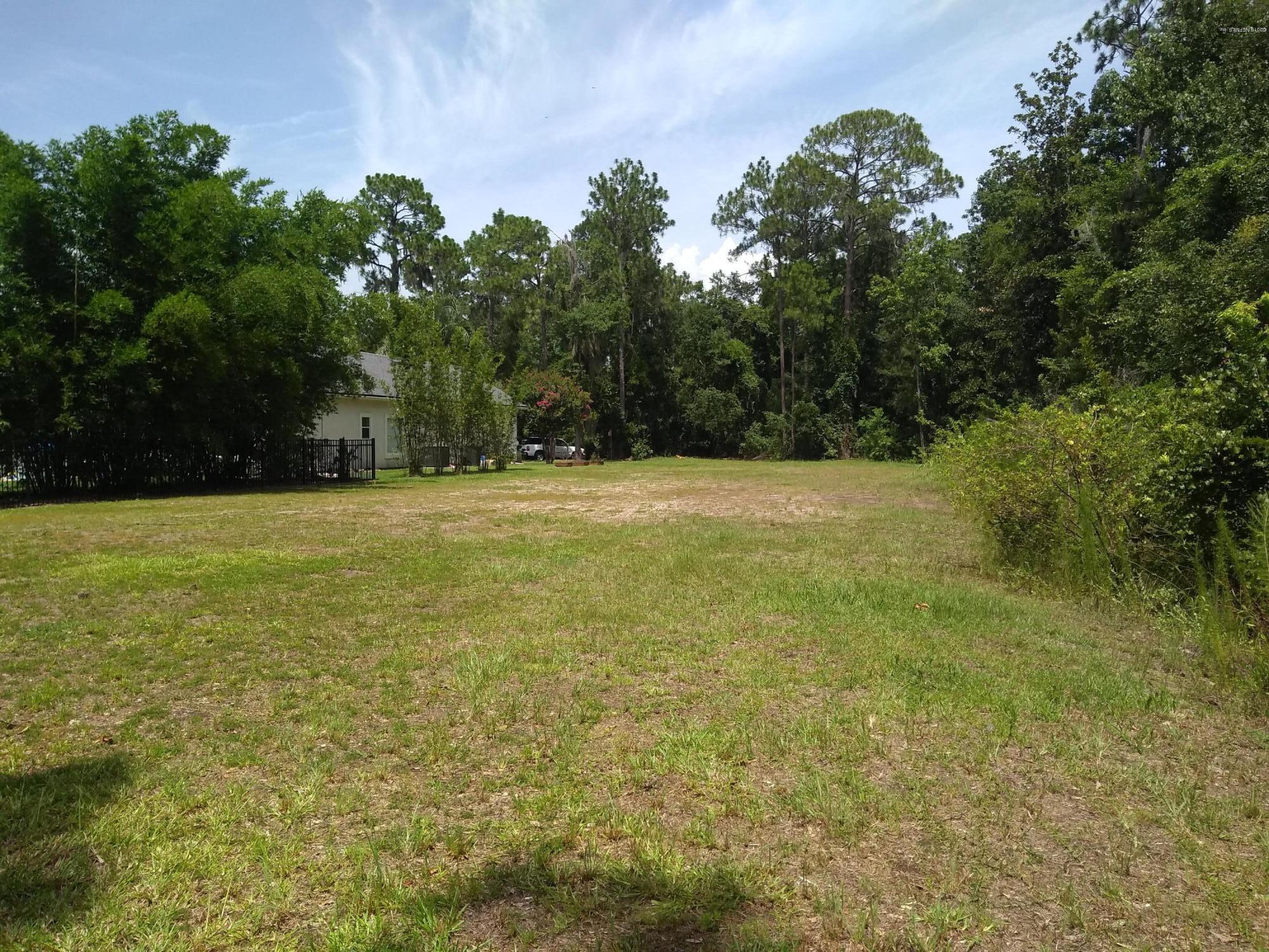 Property Photo: 0 N Lakeshore Drive FL 32003