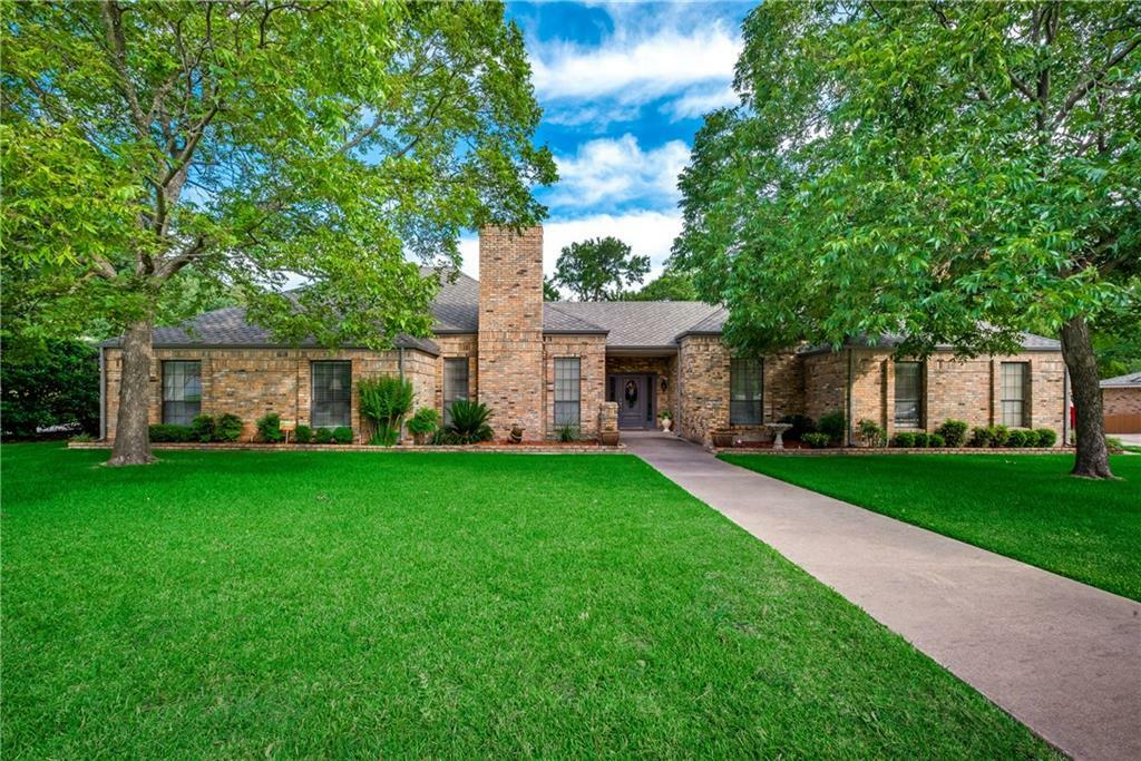 Property Photo:  1707 Beaver Creek Drive  TX 75137 