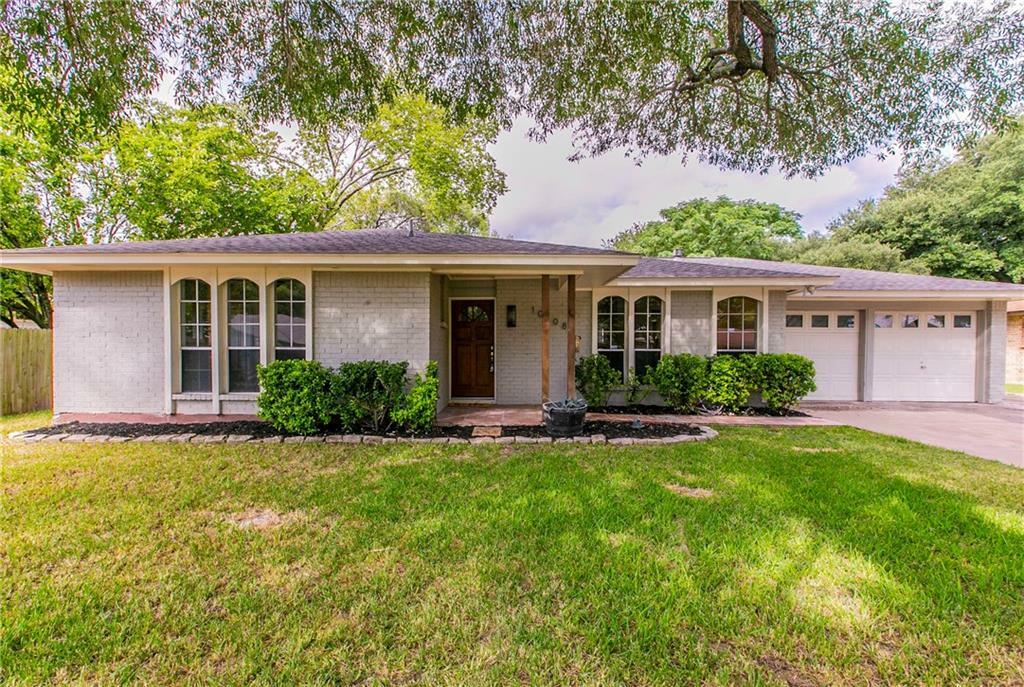 Property Photo:  10108 Oak Hollow Drive  TX 78758 