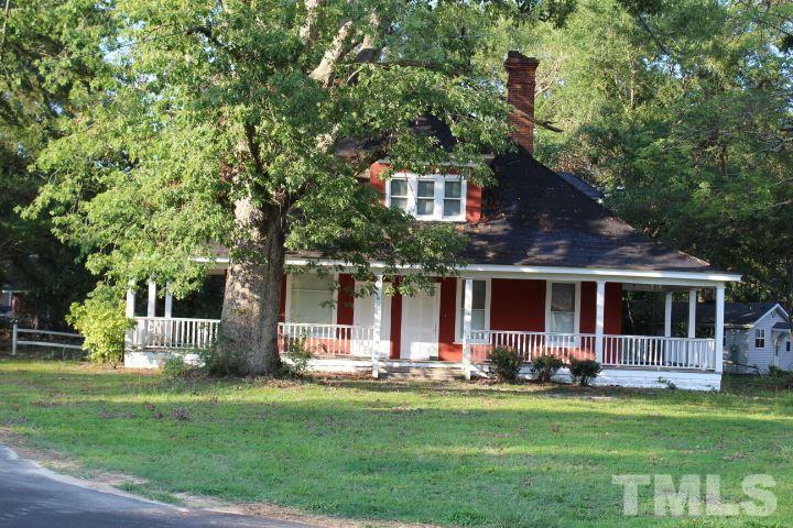 207 E Sycamore Street  Zebulon NC 27597 photo