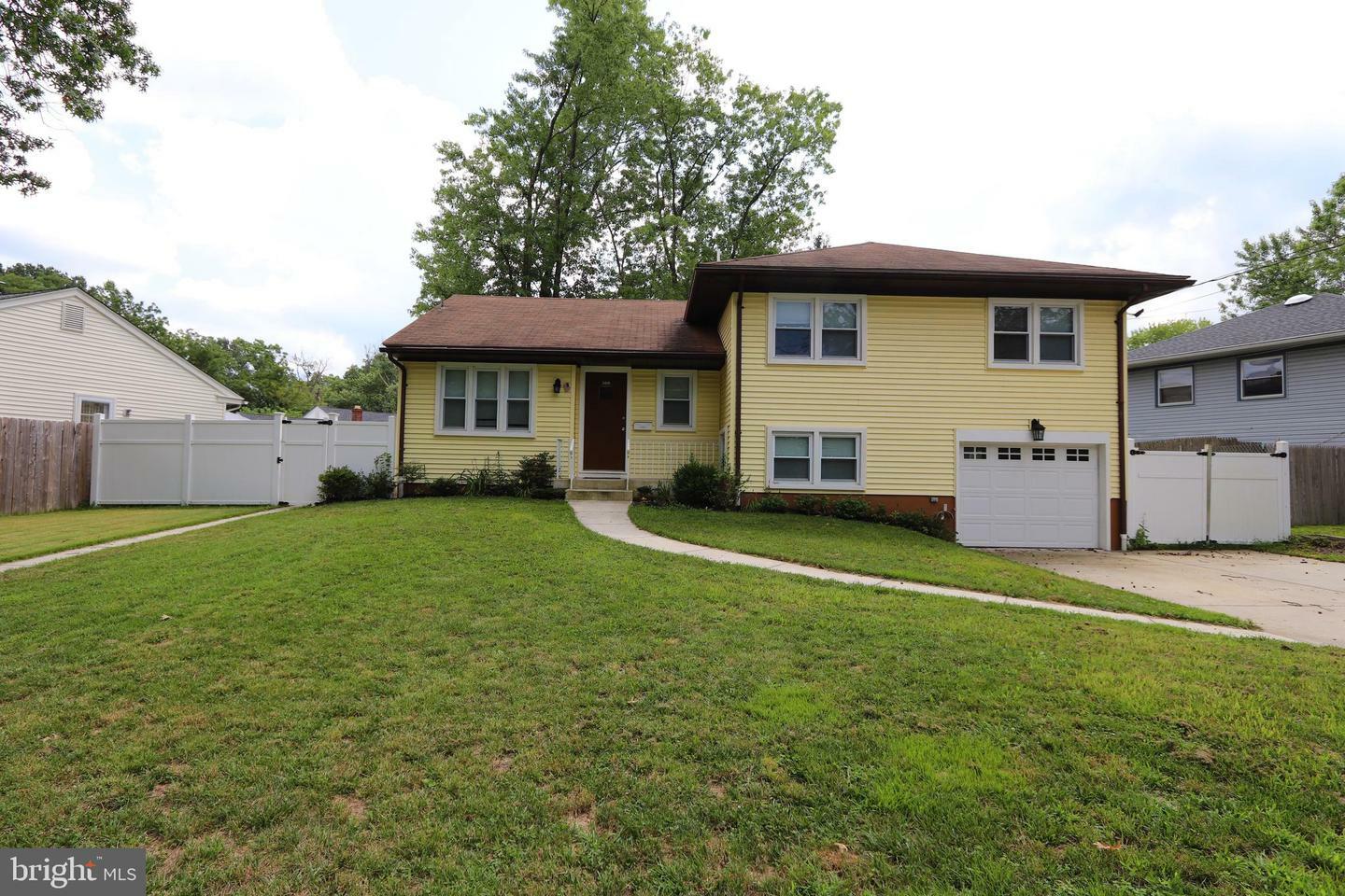 Property Photo:  105 Bowood Drive  NJ 08034 