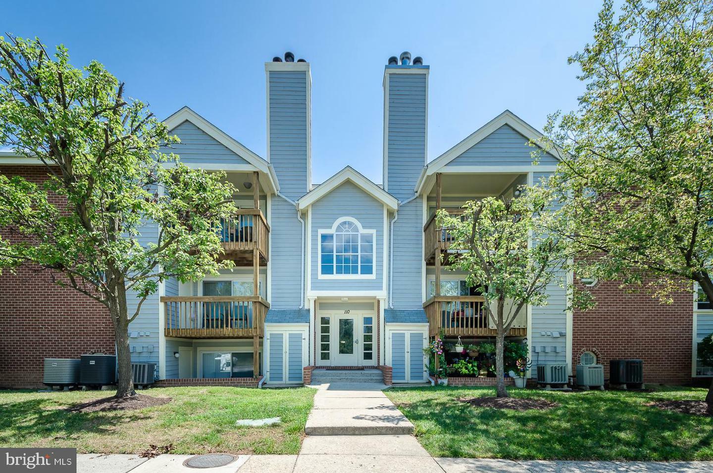 Property Photo: 110 Water Fountain Way 104 MD 21060