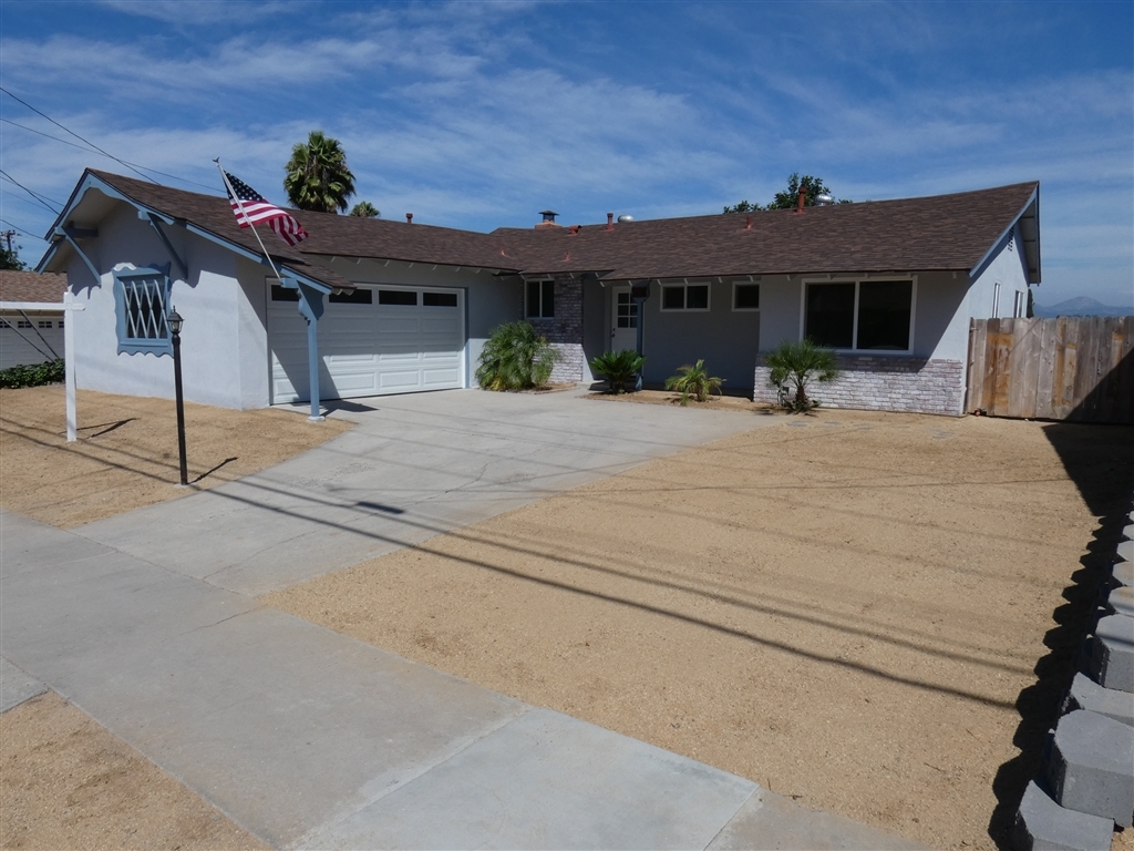 Property Photo:  6337 Boulder Lake Ave  CA 92119 