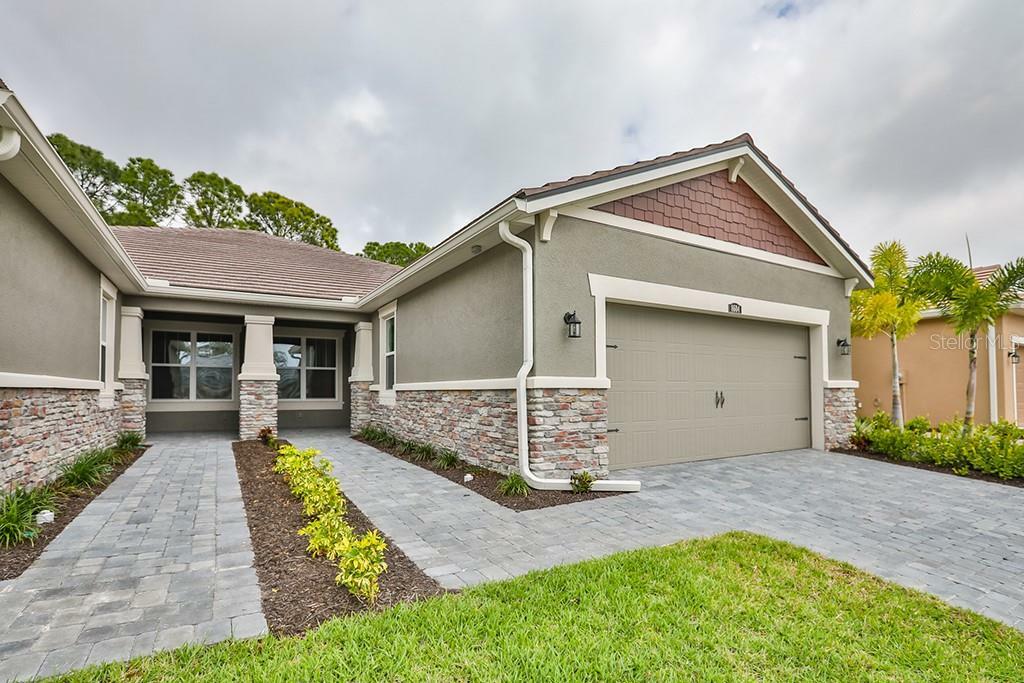 Property Photo: 8604 Rainsong Road 352 FL 34238