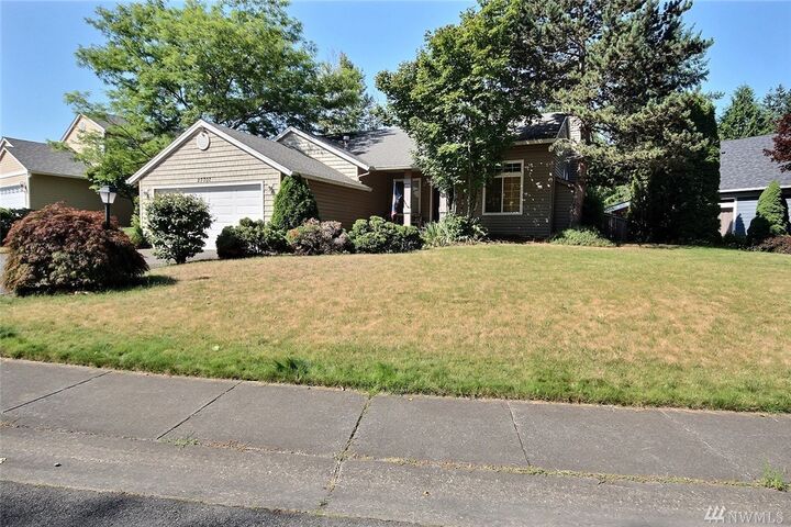 27707 148th Wy SE  Kent WA 98042 photo