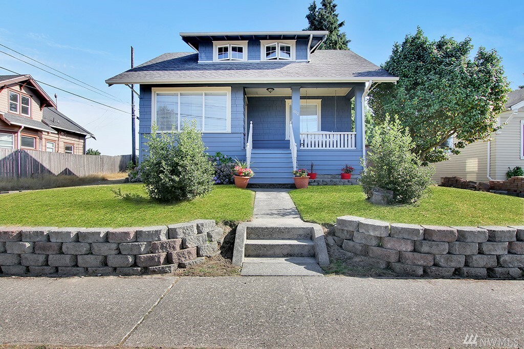 Property Photo:  1612 S 25th St  WA 98405 