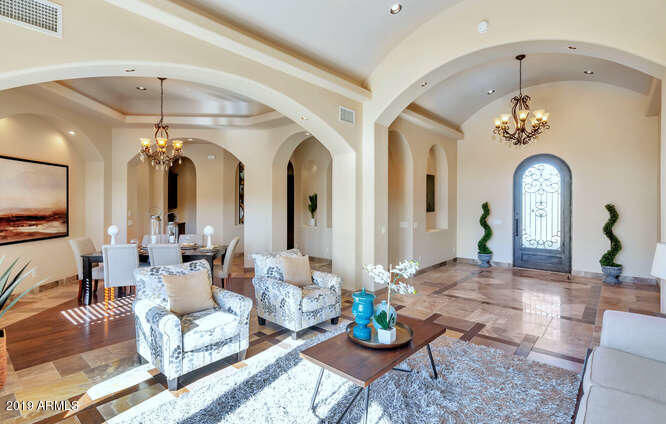 Property Photo:  3927 N Pinnacle Hills Circle  AZ 85207 