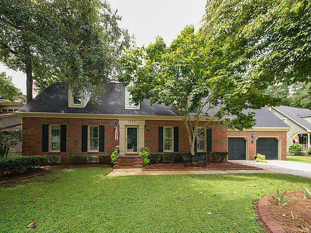 Property Photo:  1423 Inland Creek Way  SC 29464 