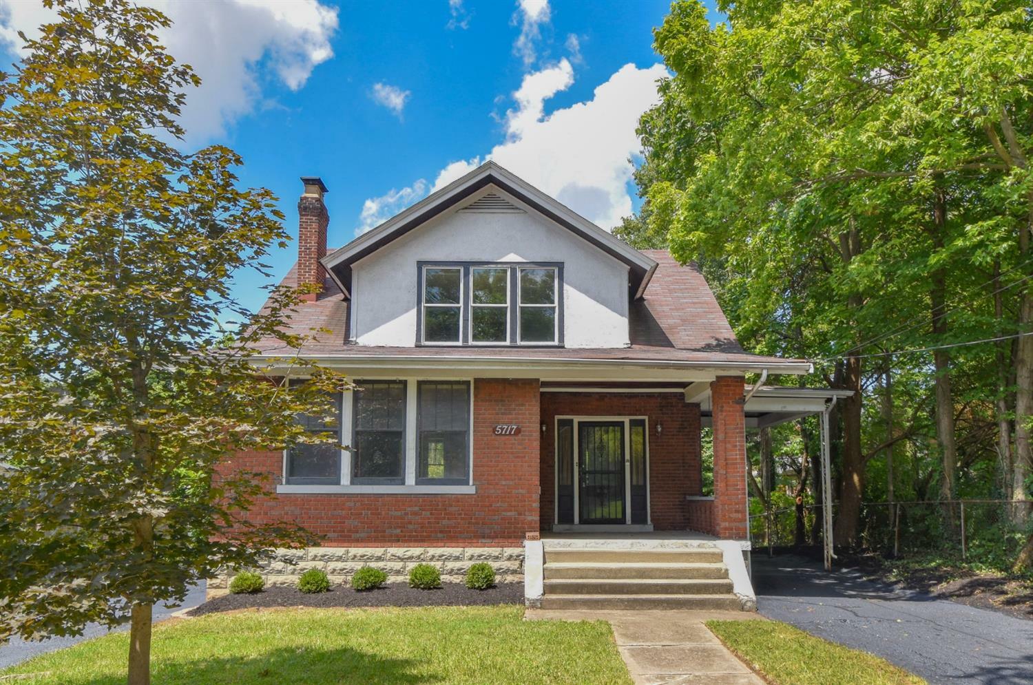 Property Photo: 5717 Montgomery Road OH 45212