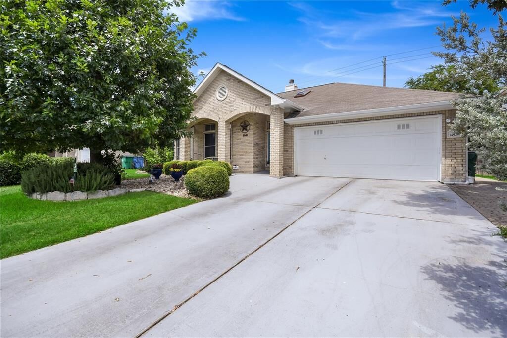 Property Photo: 14929 Purslane Meadow Trail TX 78728