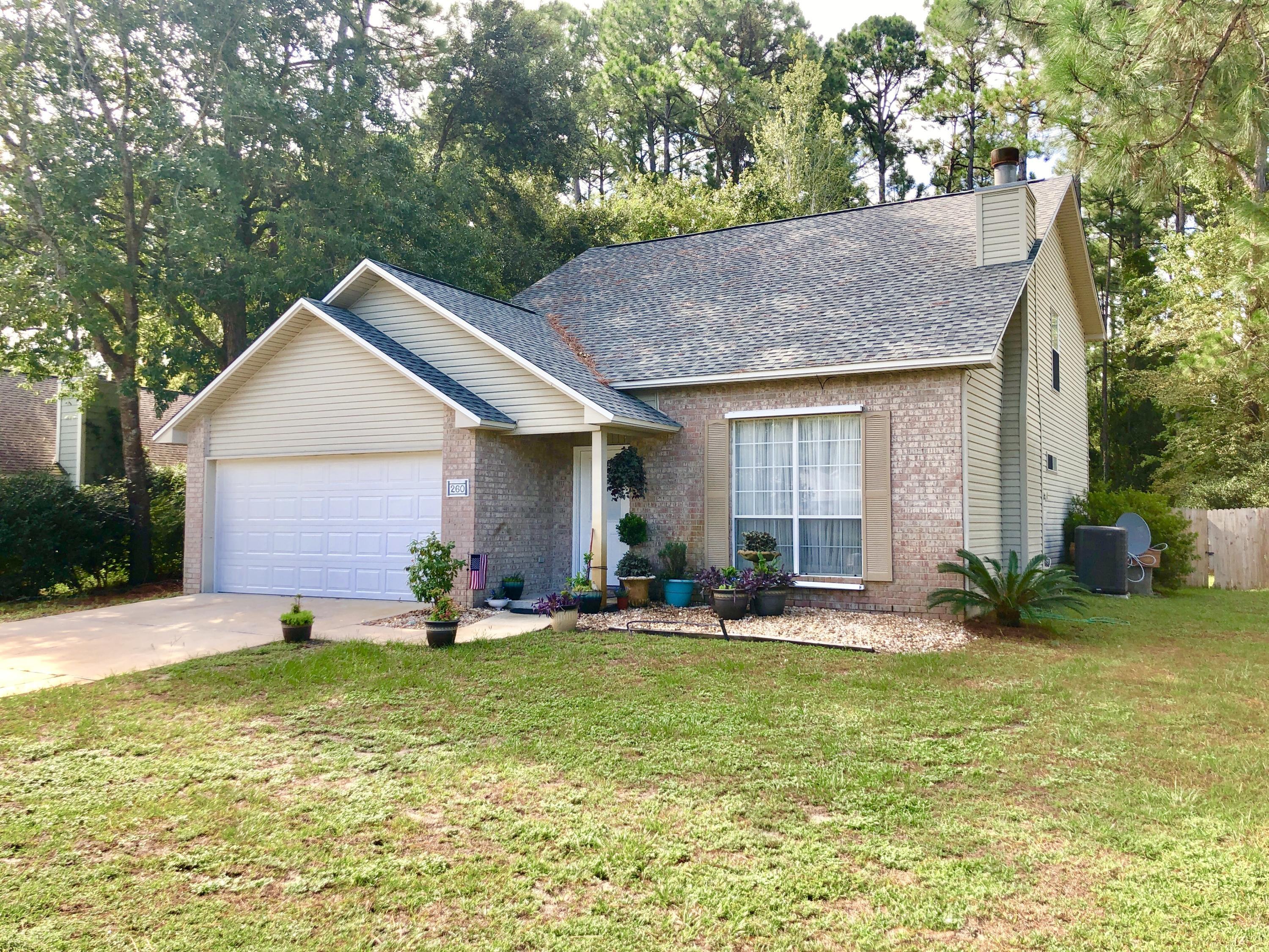 Property Photo: 260 Magnolia Creek Road FL 32459
