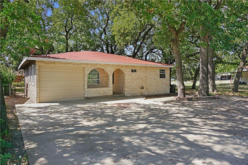 Property Photo:  205 W College Avenue  TX 75110 