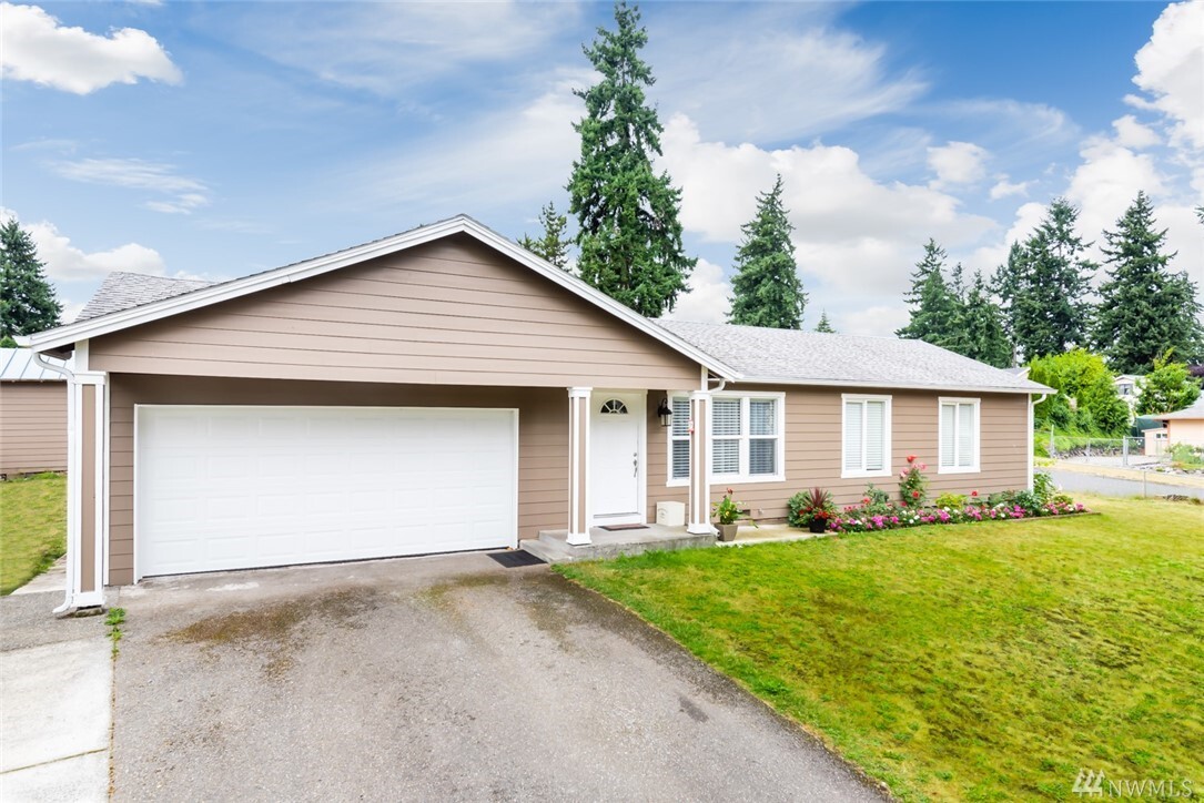 Property Photo: 6602 Homestead Avenue WA 98404