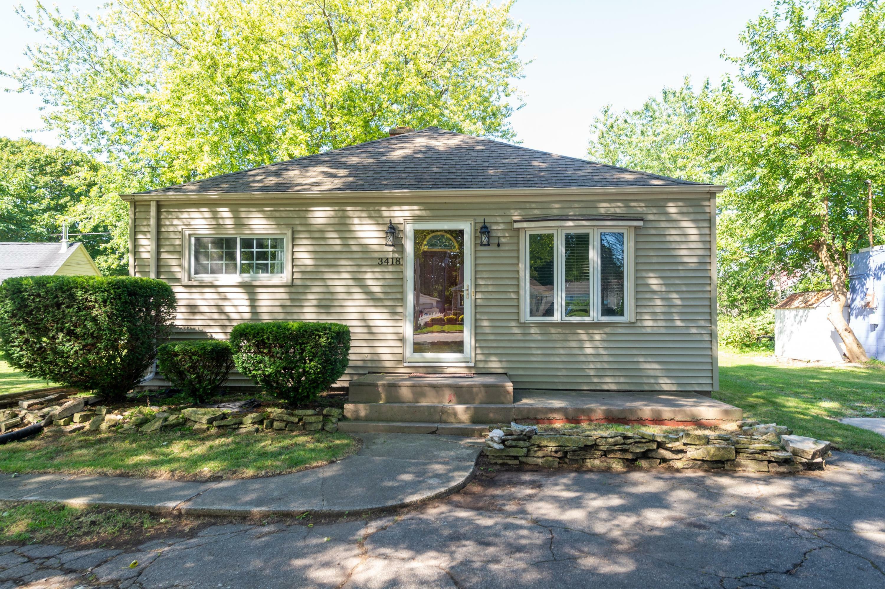 Property Photo:  3418 Sheridan Rd  WI 53403 