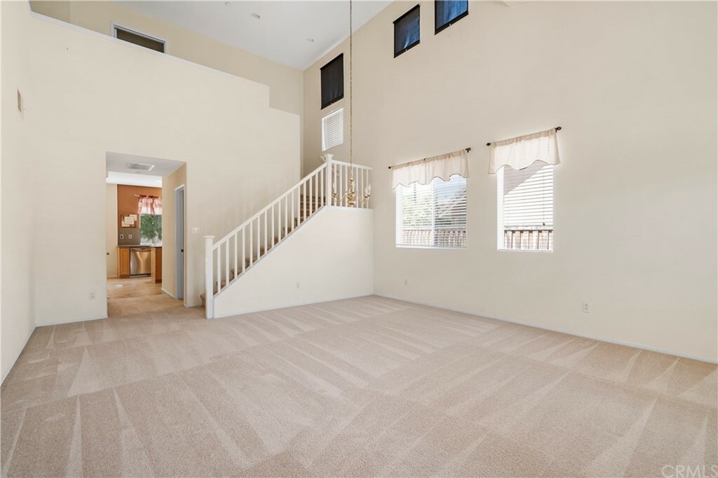 Property Photo:  1421 Stonehaven Court  CA 92507 