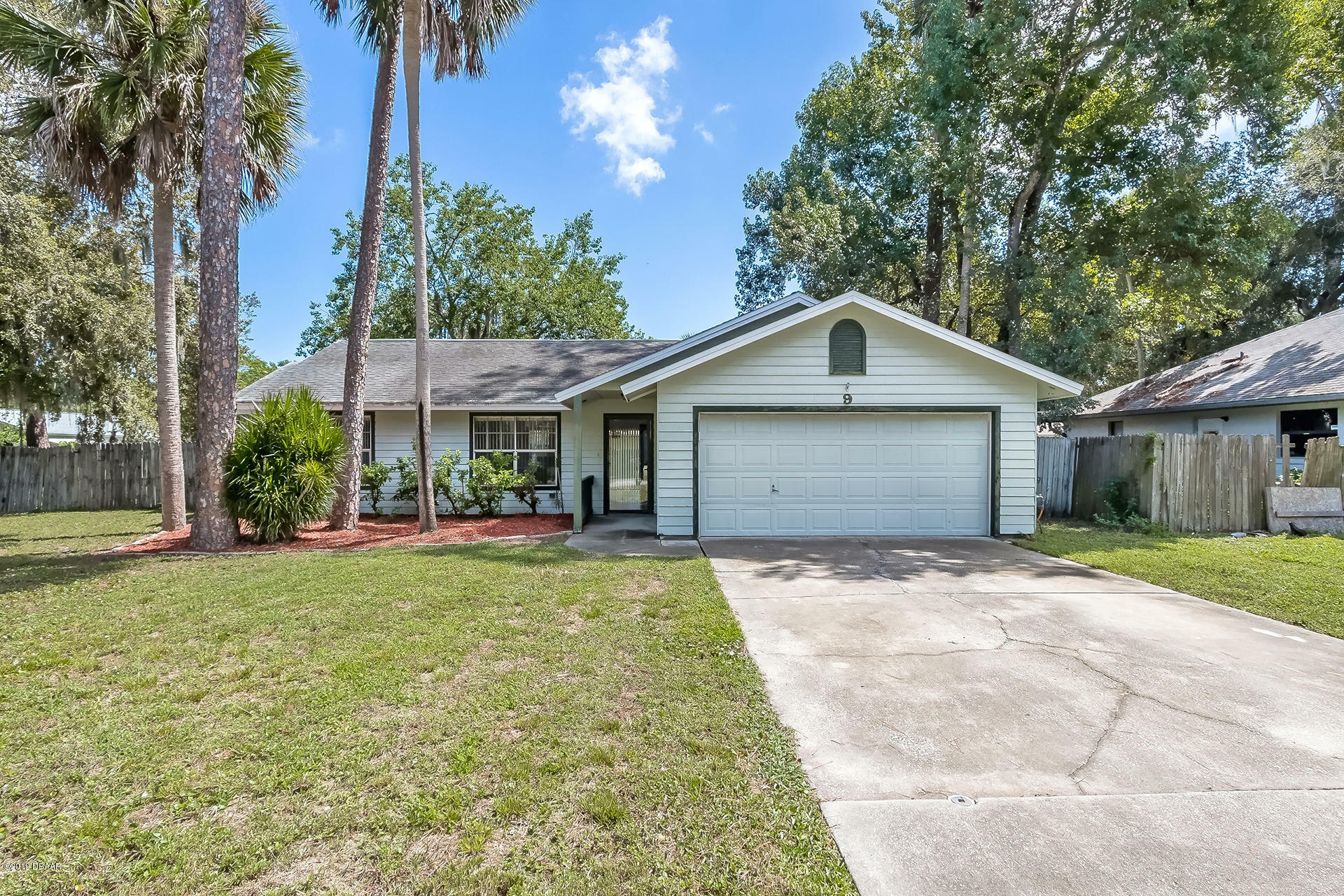 Property Photo:  9 Mainsail Circle  FL 32174 