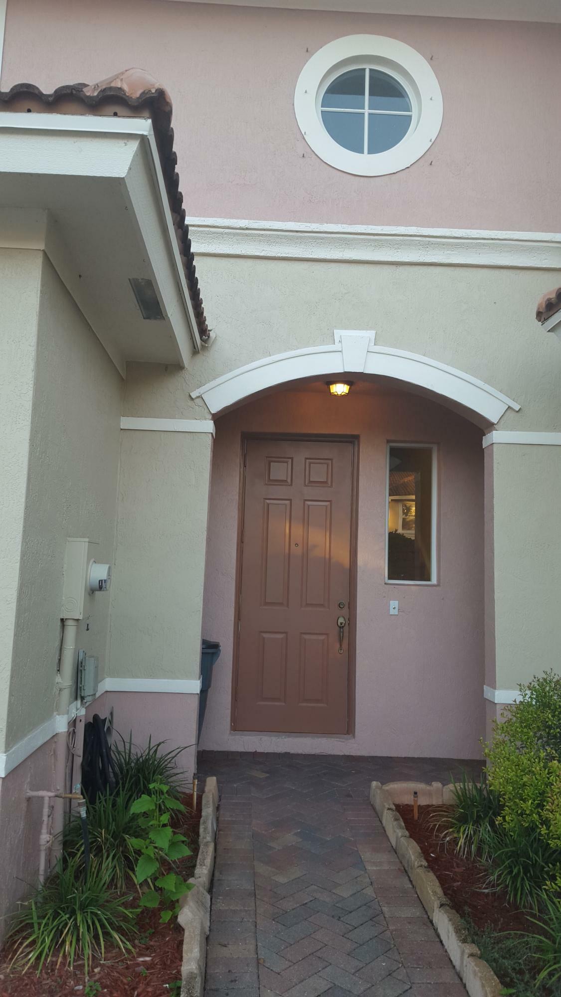 Property Photo:  303 Seminole Palms Drive  FL 33463 