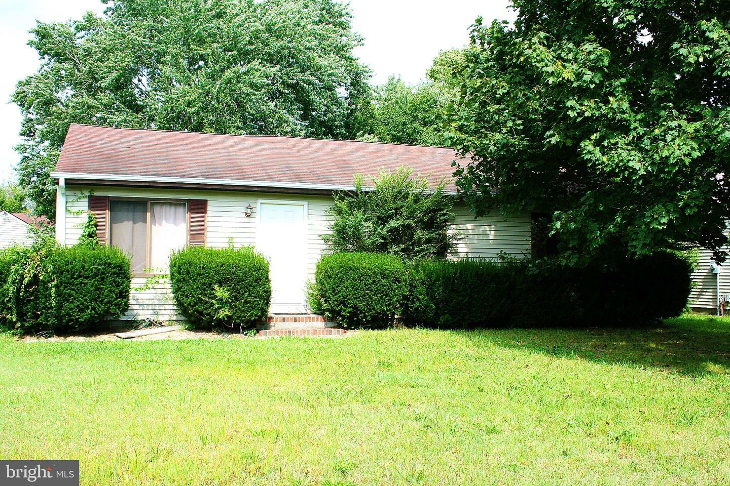 Property Photo:  1301 Spruell Drive  MD 21801 