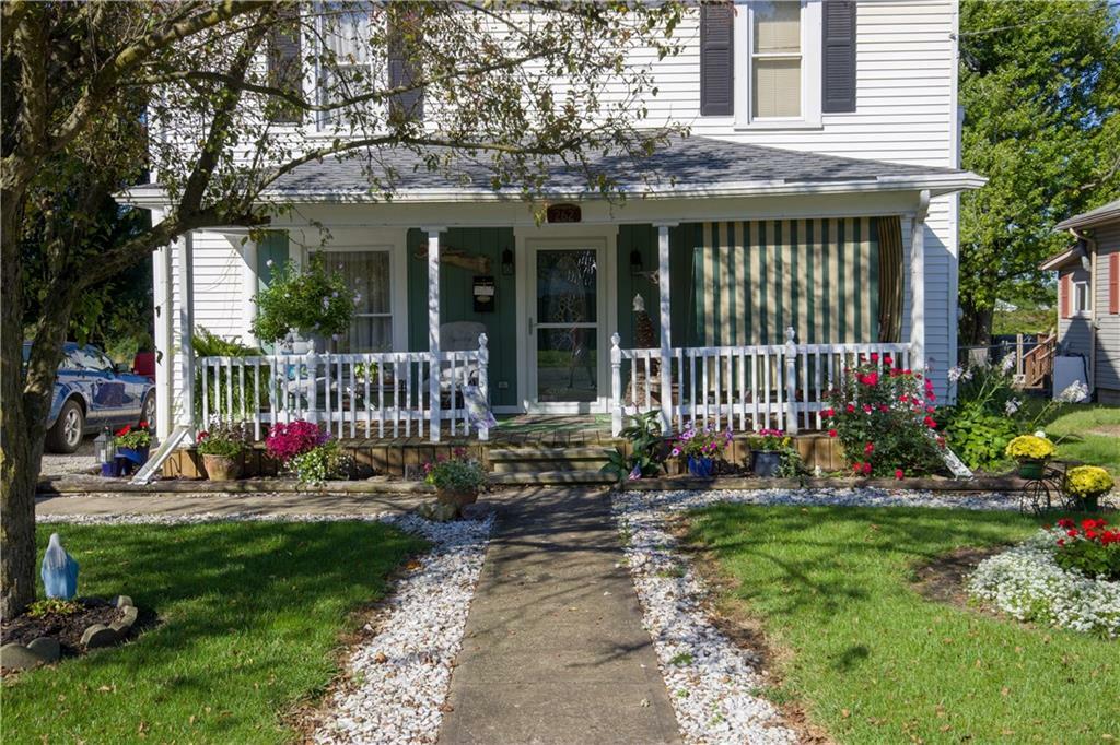 Property Photo:  262 S Franklin  OH 43344 