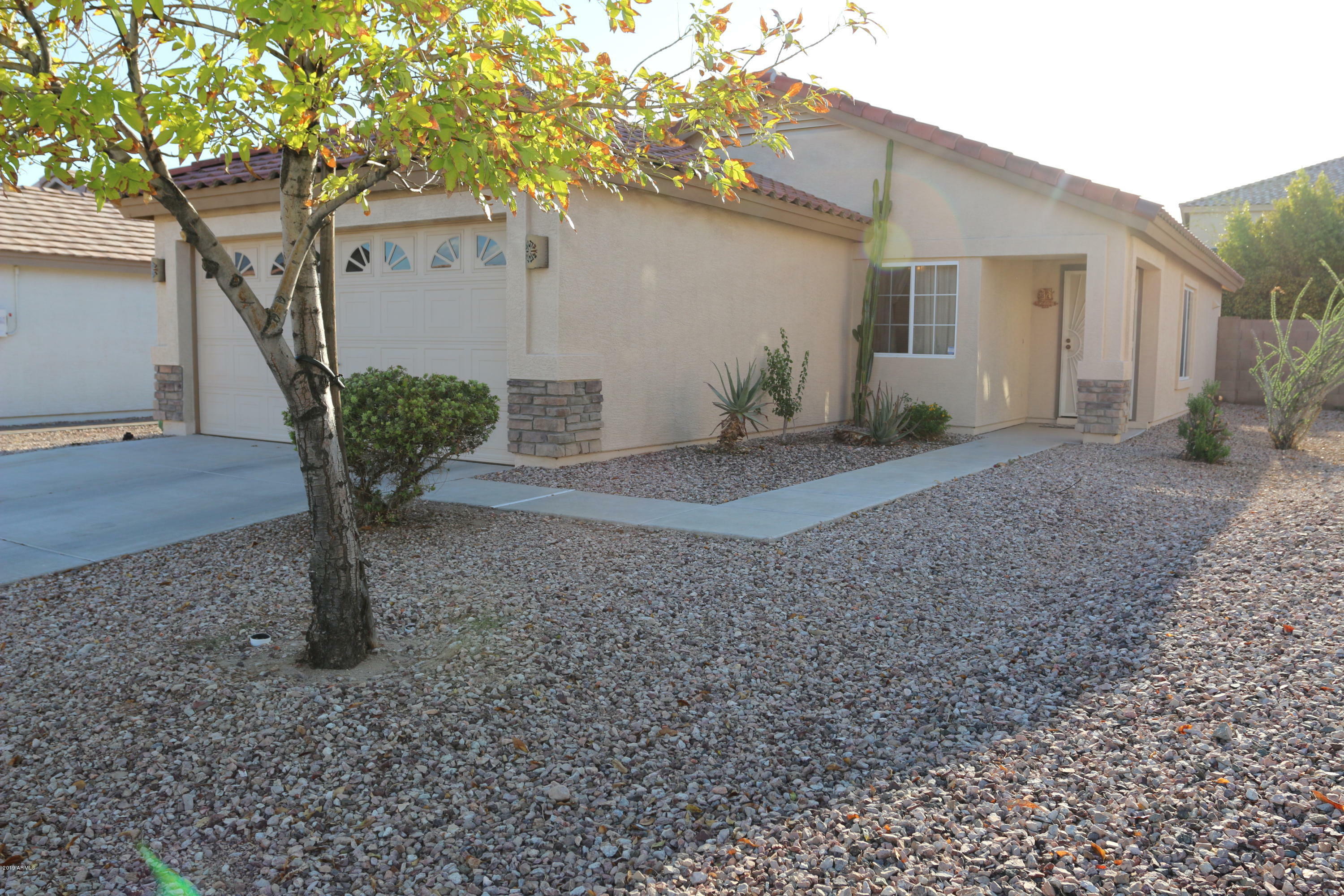 Property Photo:  60 N 220th Lane  AZ 85326 