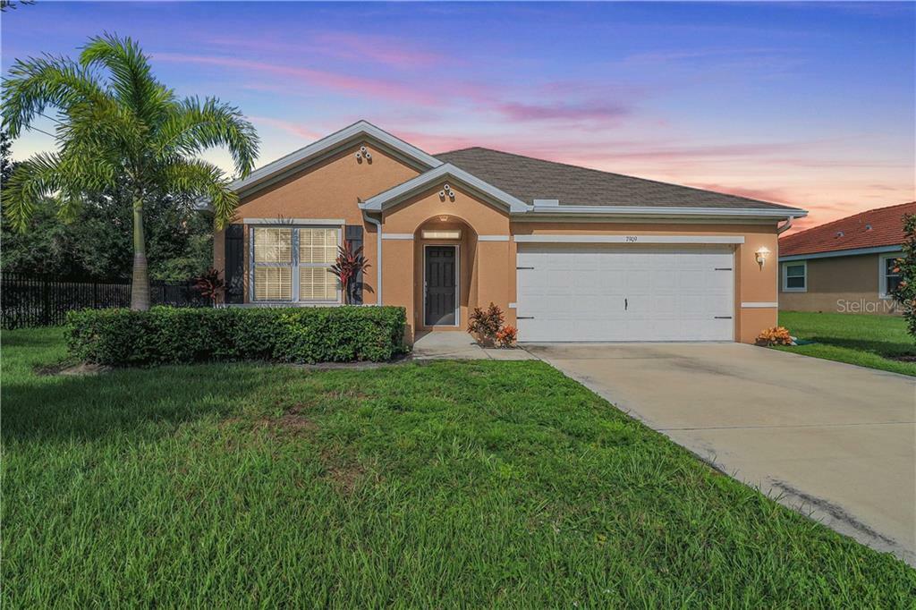 Property Photo:  7909 Mikasa Drive  FL 33950 