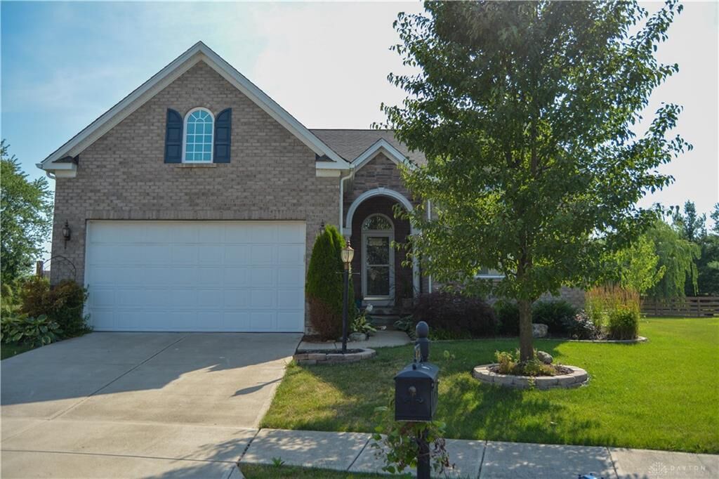 Property Photo: 1522 N Wood Creek Drive OH 45458