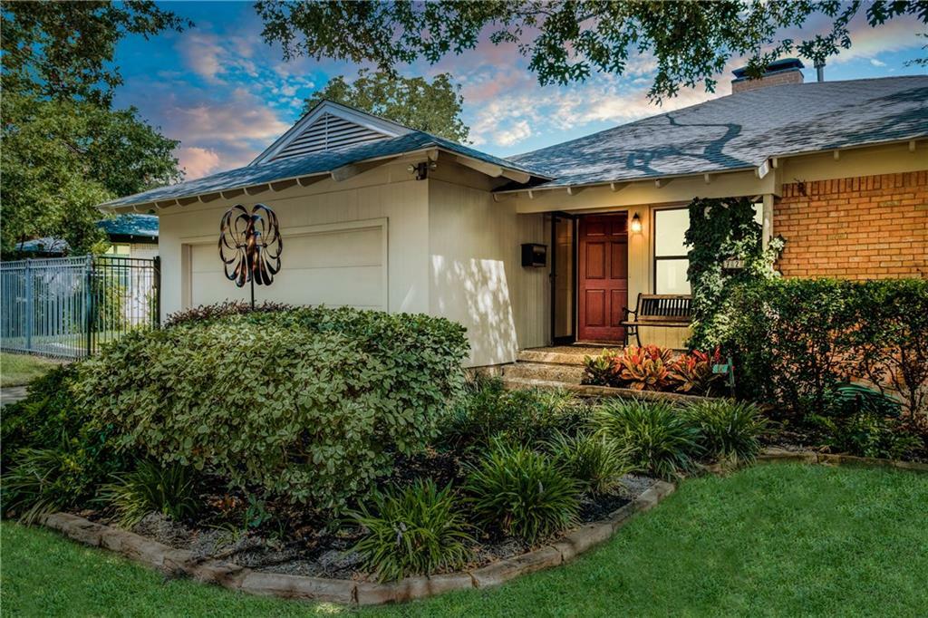 Property Photo: 724 Kirkwood Drive TX 75218