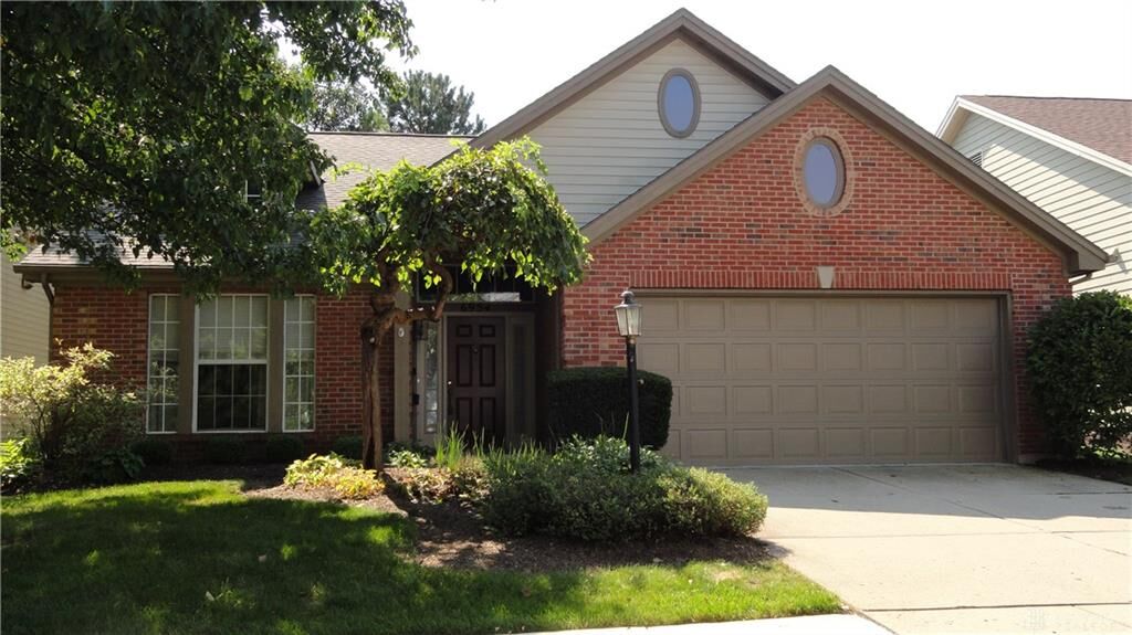 Property Photo: 6954 Wembley Circle OH 45459