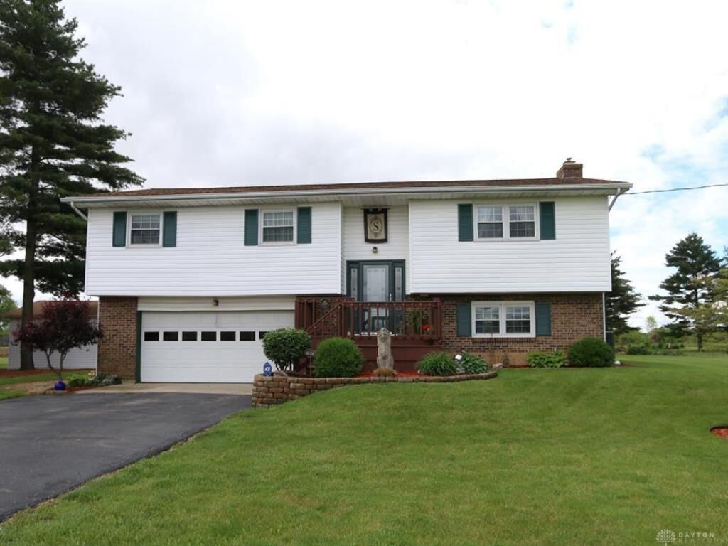 Property Photo: 7090 N County Line Road OH 45309
