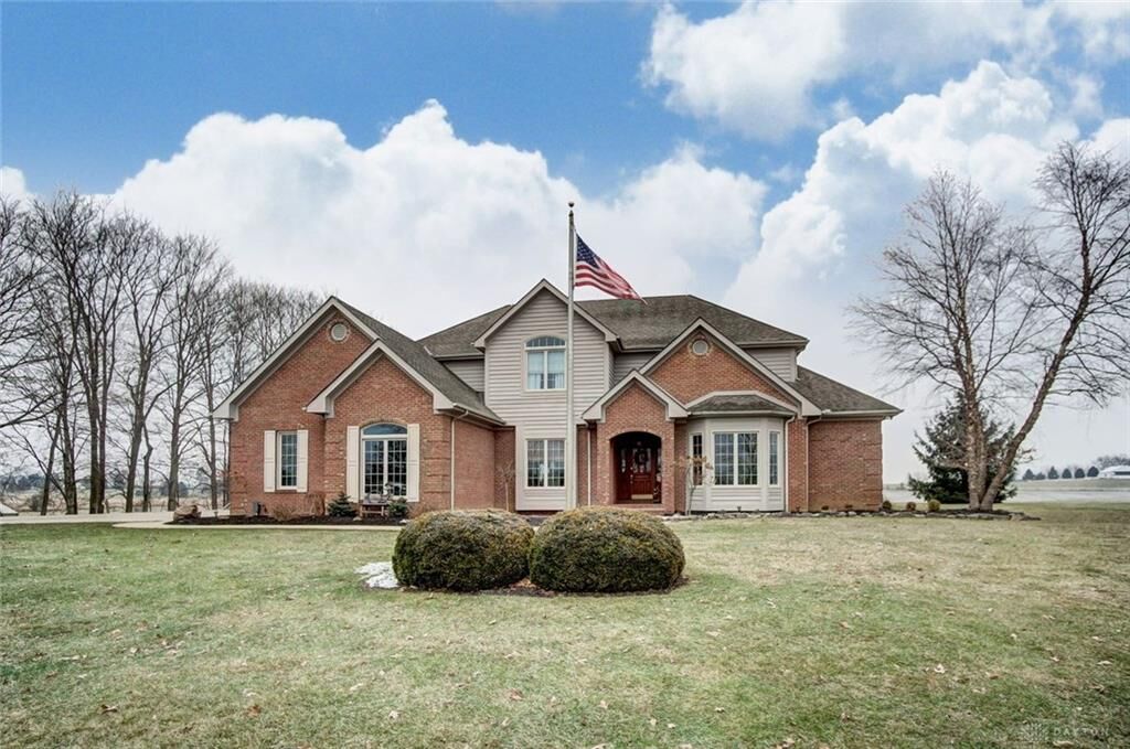 Property Photo: 1996 Grant Road OH 45502