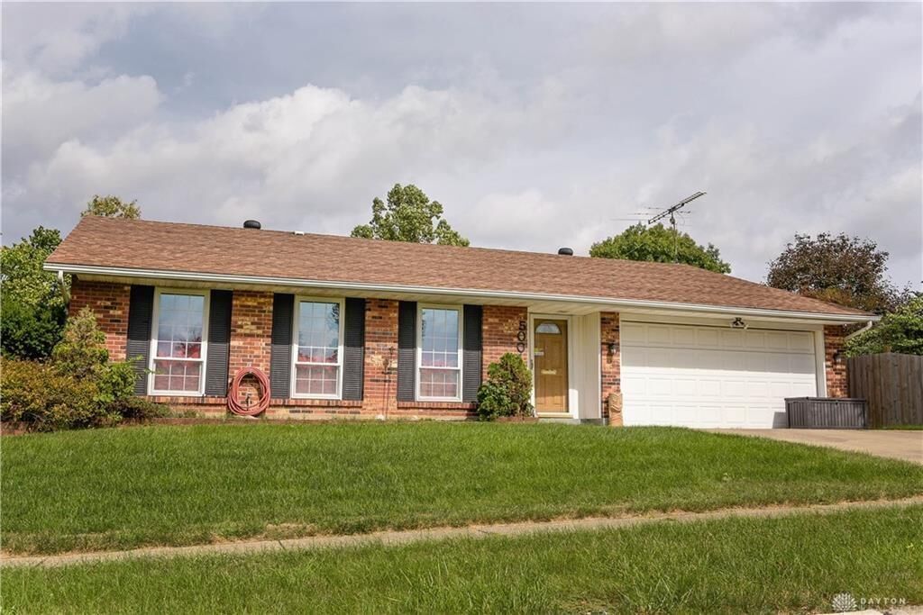 Property Photo: 5001 Angelita Avenue OH 45424