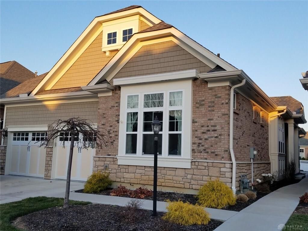 Property Photo: 7284 Weathervane Way OH 45069