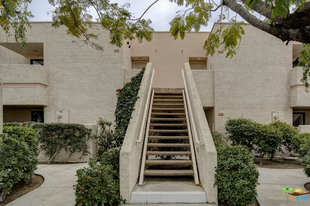 Property Photo:  2093 Normandy Court  CA 92264 